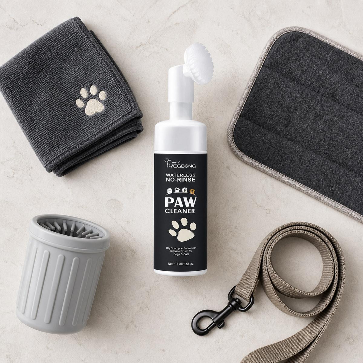 Paw cleaning foam